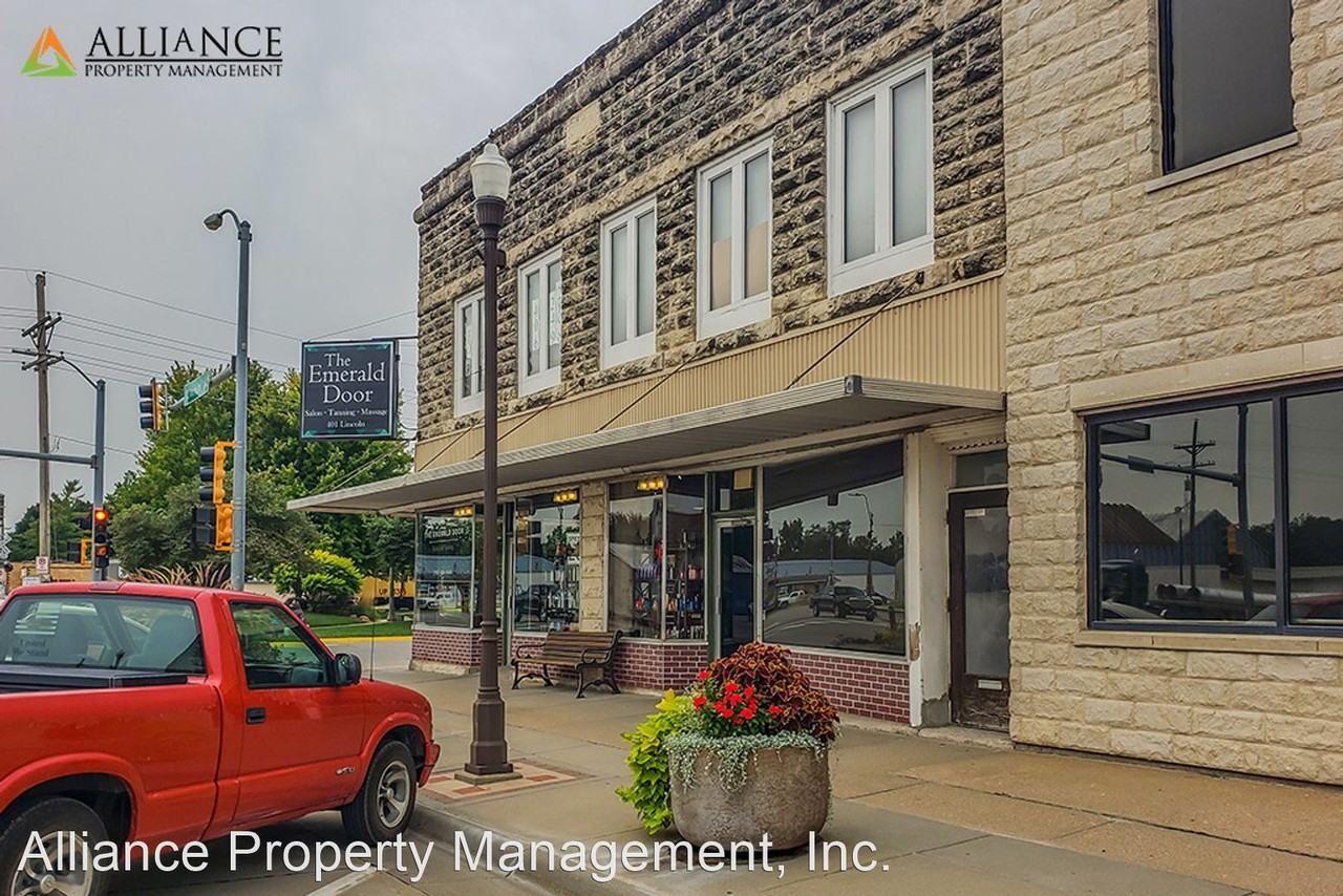 401 Lincoln Ave. - Photo 2 of 17