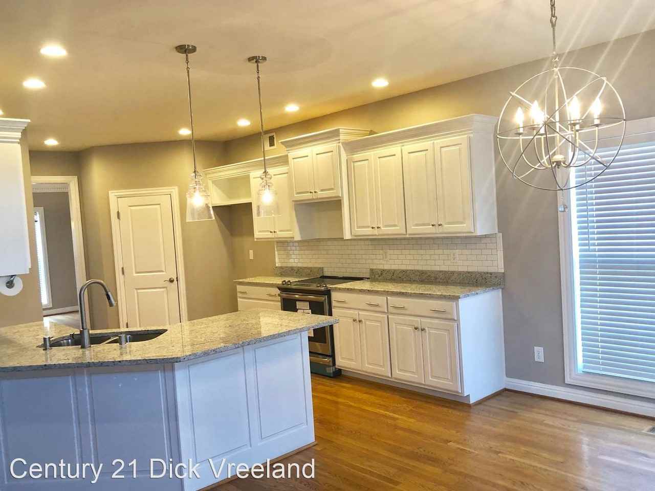 14404 Academy View Ct - Photo 3 of 38