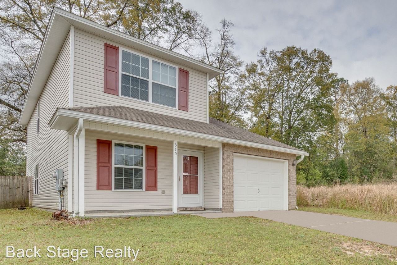315 Dahlquist Dr - Photo 2 of 32