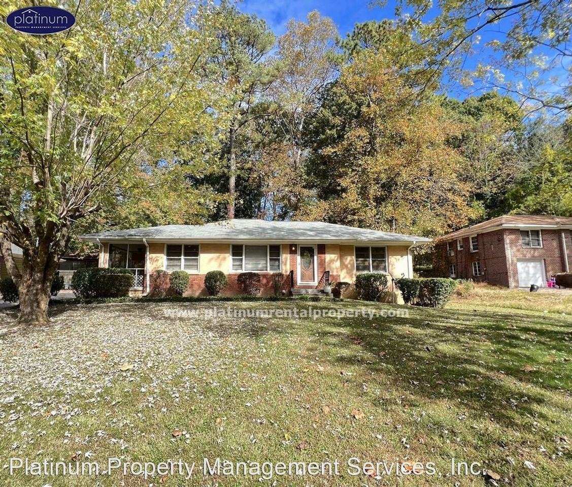 1660 Delowe Dr Sw - Photo 2 of 18