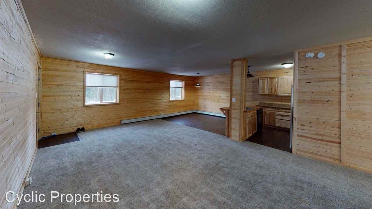 797 Juniper Dr - Photo 2 of 10