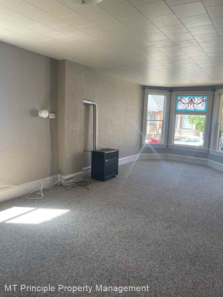 628630 1/2 W. Granite Apartments in Butte, ButteSilver Bow, MT 59701