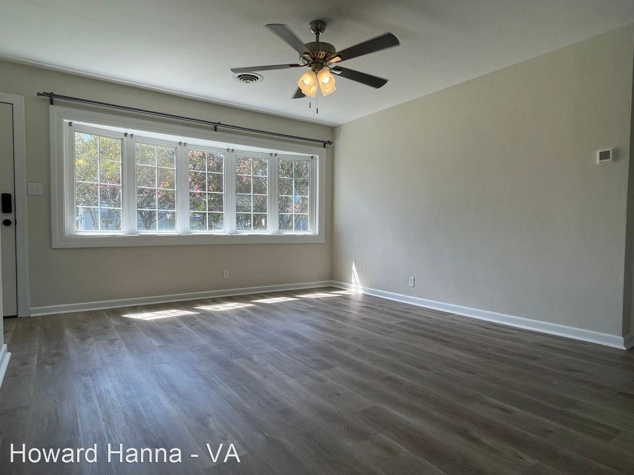 1842 Springwood St - Photo 3 of 9