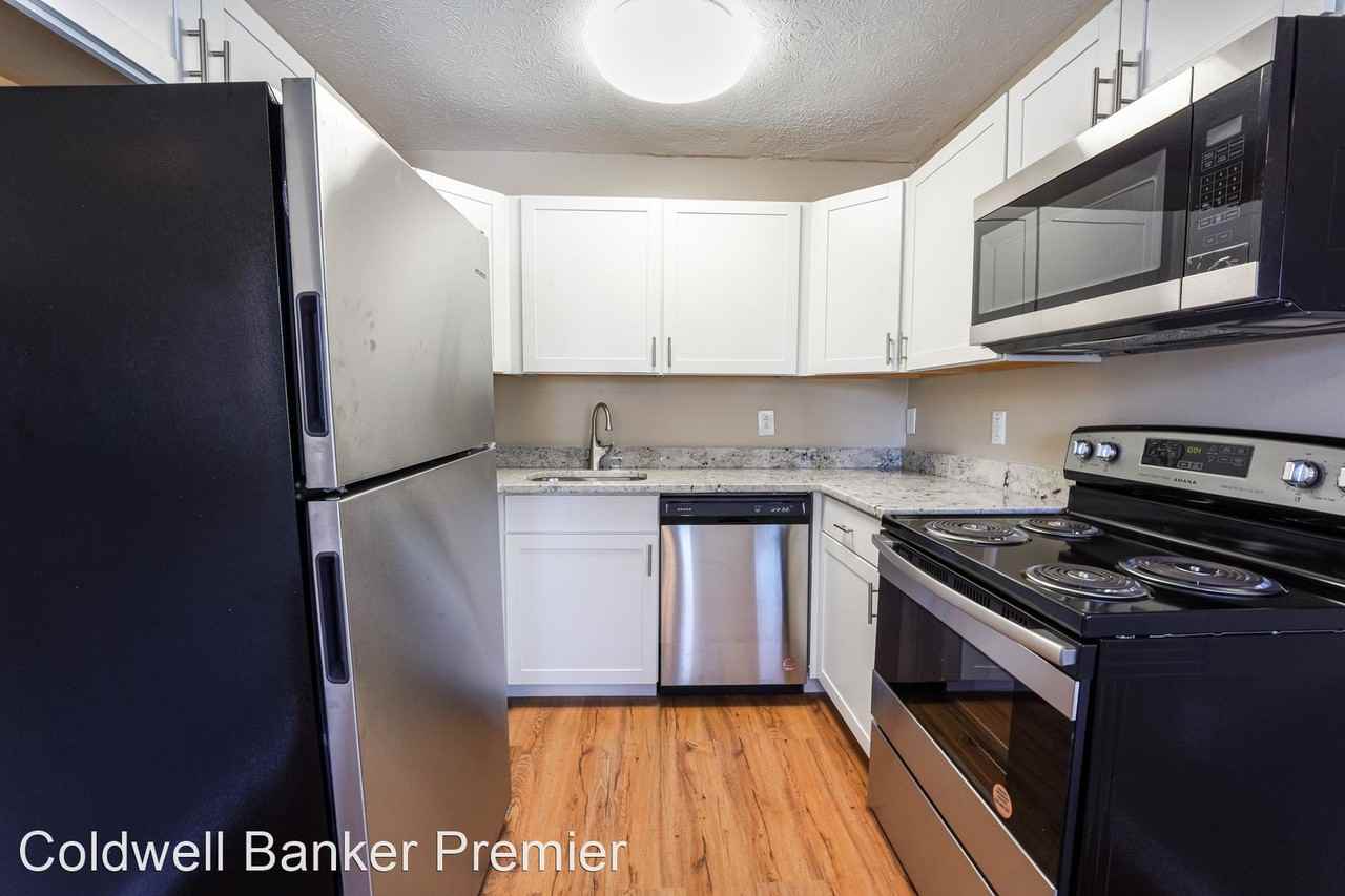 3103/3105/3107 Shawnee Drive - Photo 2 of 10