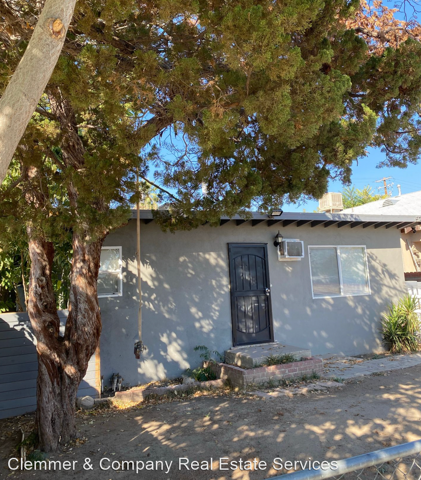 521 Eye St Apartments in OleanderSunset, Bakersfield, CA 93304 Zumper