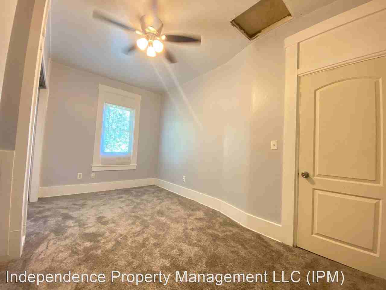 409 N 4th St - Photo 2 of 20