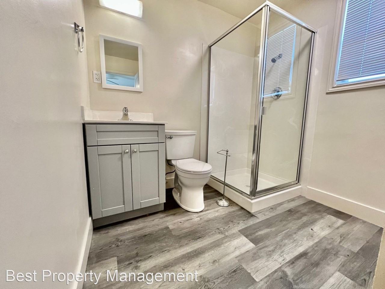 767 Fargo Ave - Photo 3 of 3