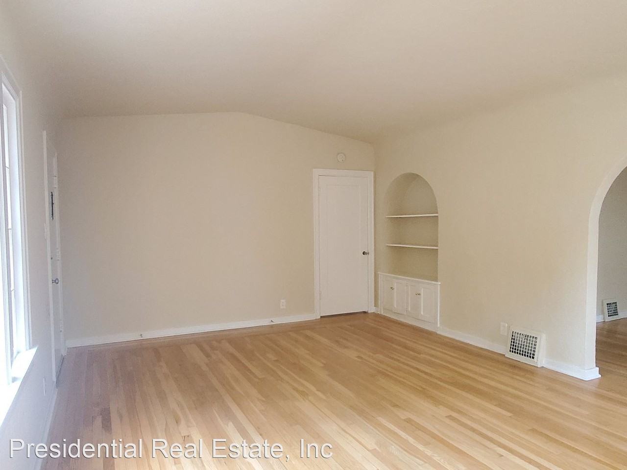 1015 Mckendrie St - Photo 3 of 11