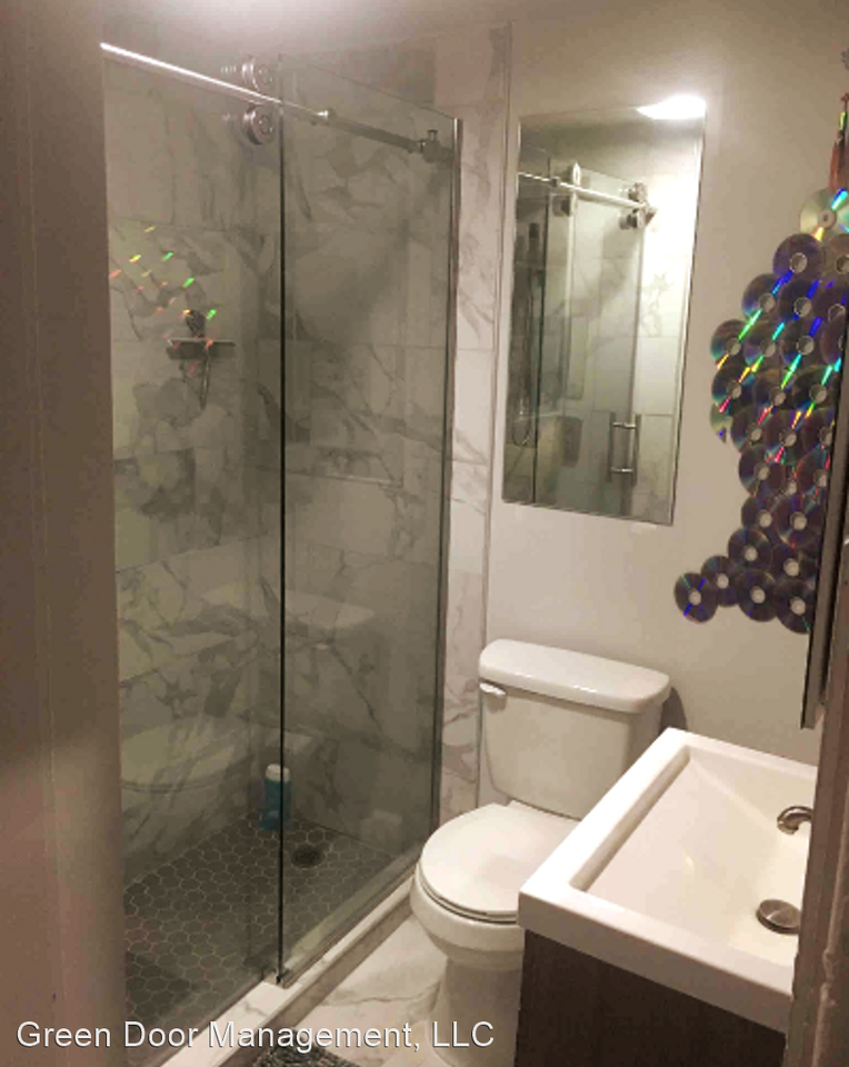 3213 Bull St - Photo 2 of 28