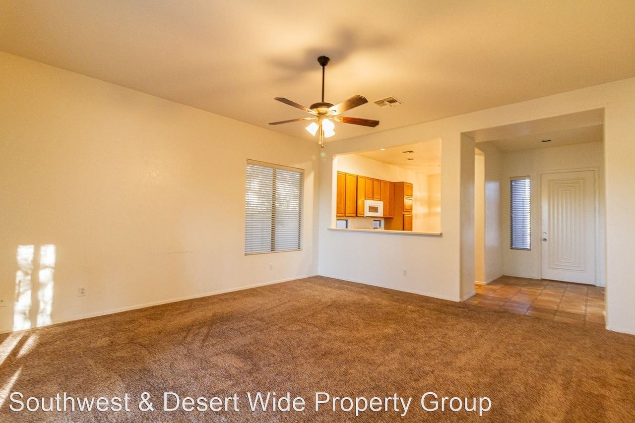 5437 W Hartford Ave - Photo 2 of 17