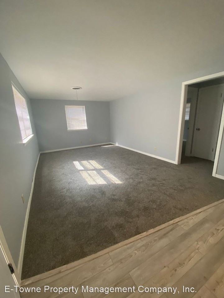 118 E Walnut Ave - Photo 2 of 6