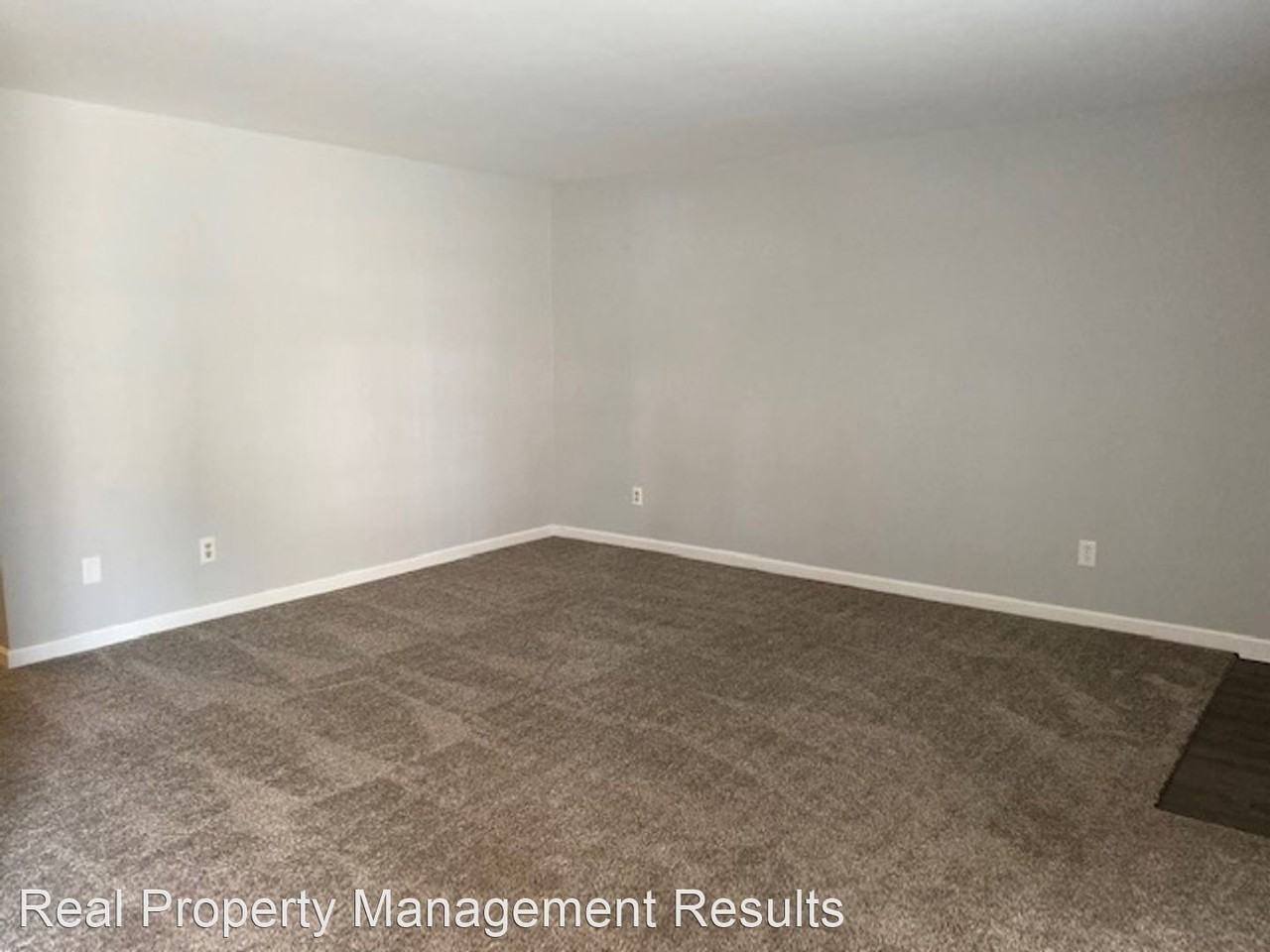 Mulberry Square - Photo 2 of 11