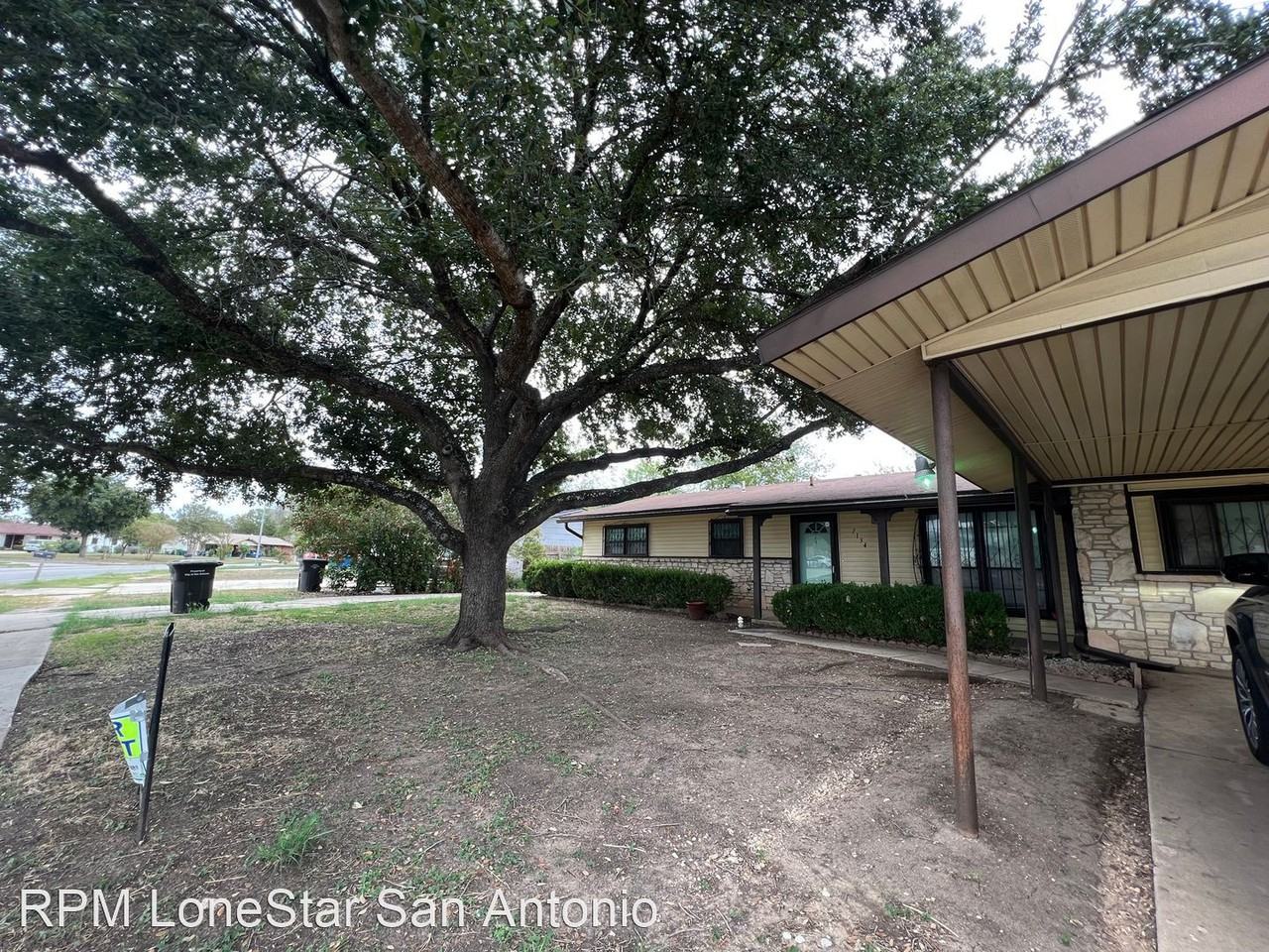 7134 Timbercreek Dr - Photo 2 of 19