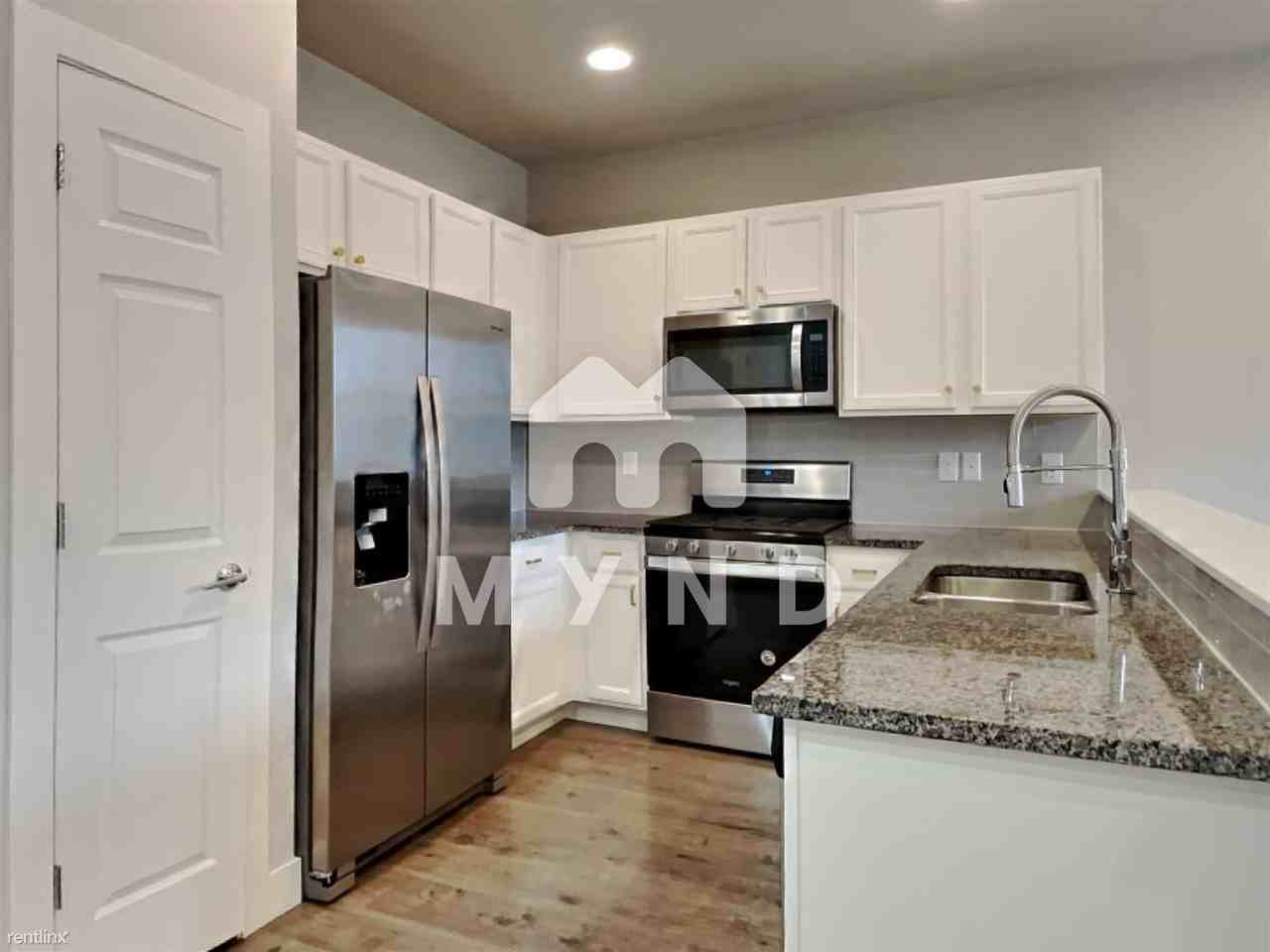 16171 E 47th Pl - Photo 3 of 18