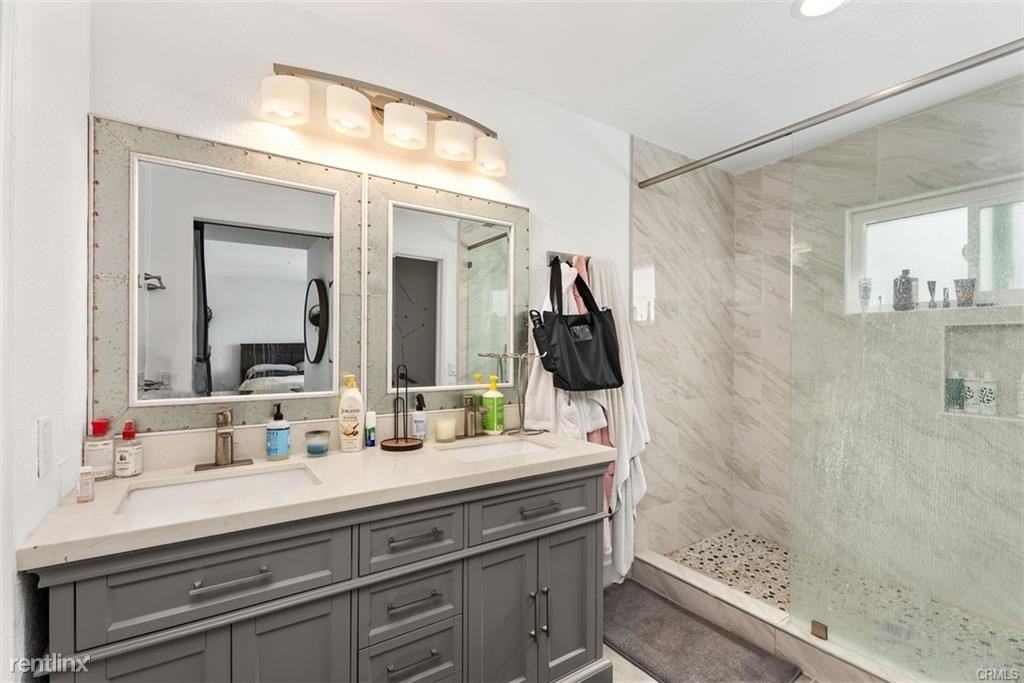 21 Marblehead Pl - Photo 2 of 10