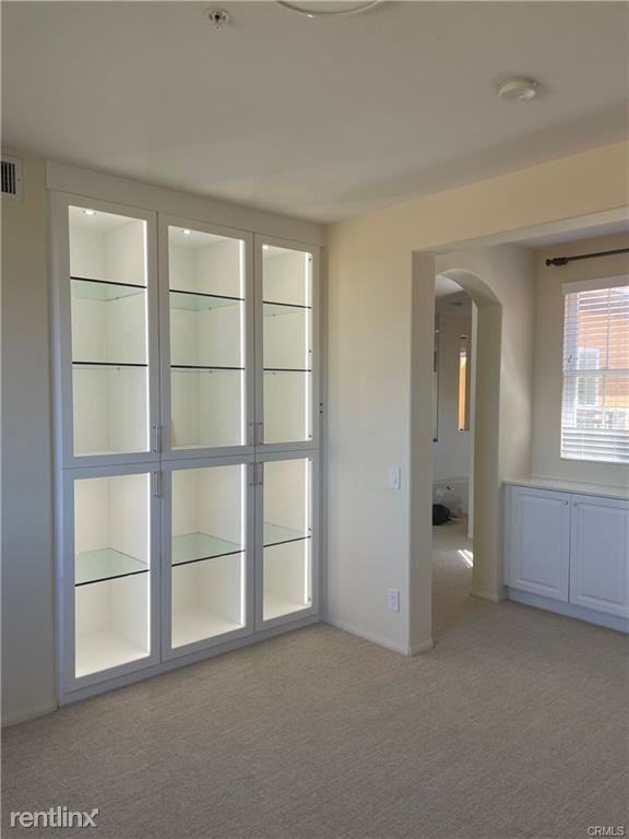 9 Splendore Dr - Photo 3 of 10