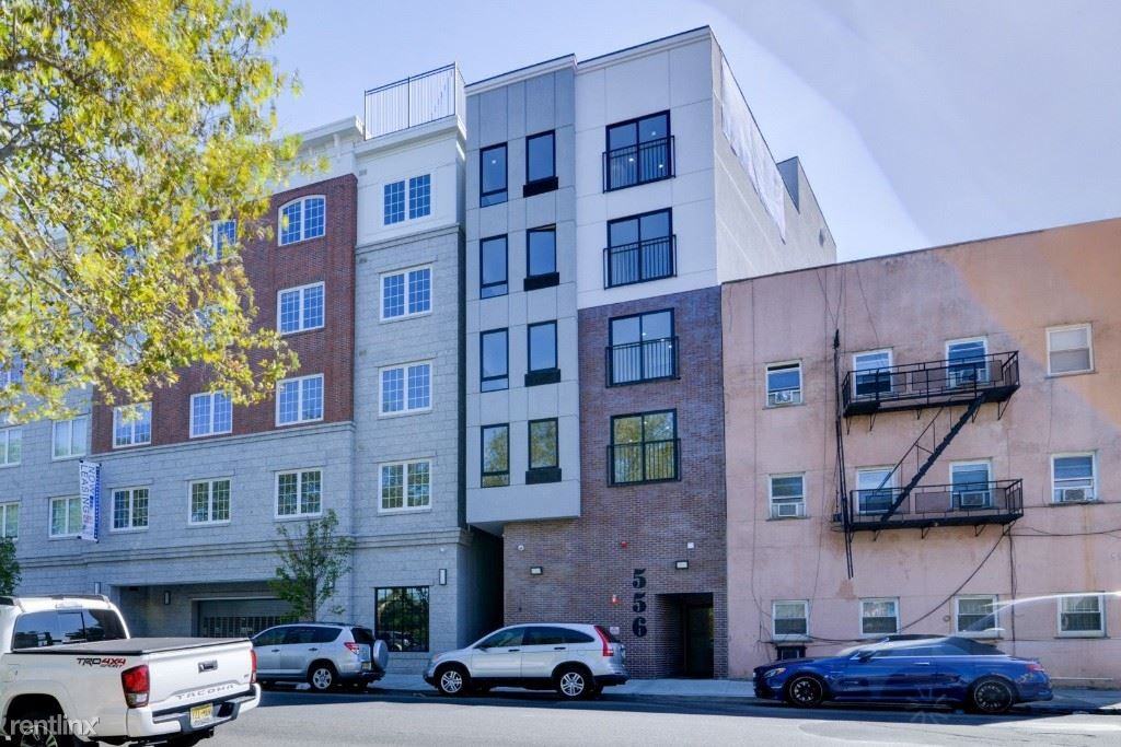 556 Market St - Photo 2 of 18