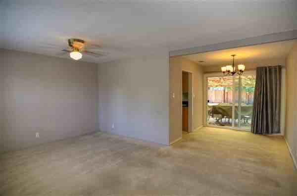 395 Orchard Ave - Photo 3 of 7