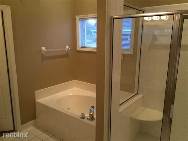 8057 Abington Woods Ave - Photo 3 of 10