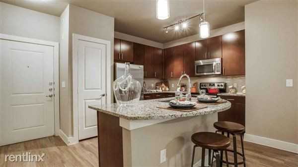 Wells Branch Parkway & North Mopac Expressway - Photo 3 of 13