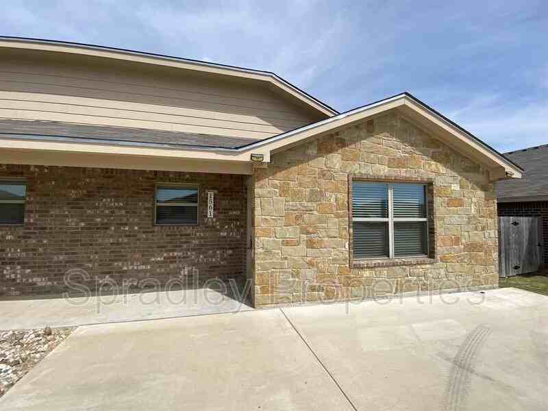 1561 Vani Ct - Photo 3 of 12