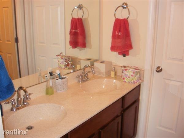 23710 Northstone Village Dr Apartments in Taylor, Taylor, MI 48180 Zumper