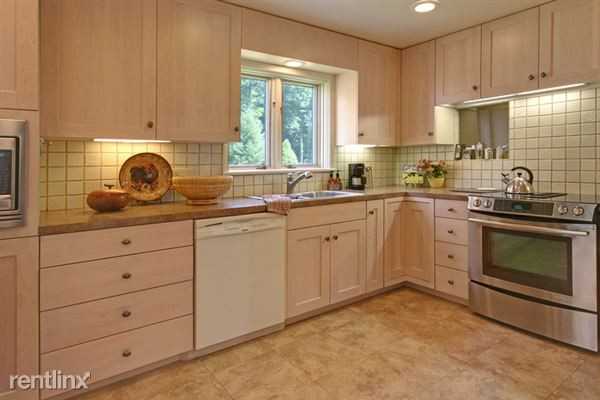 3119 N Scenic Dr - Photo 3 of 10