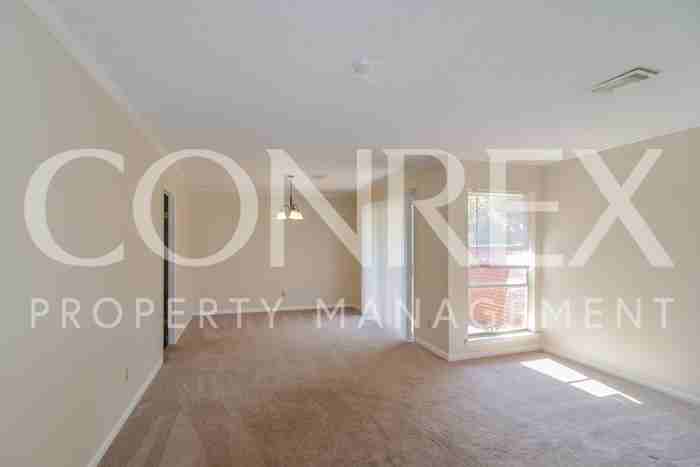 463 Larkwood Dr - Photo 3 of 21