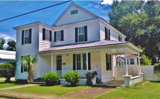 196 Se Camp St - Photo 1 of 1