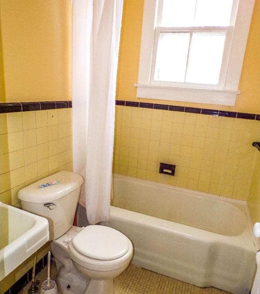 196 Se Camp St - Photo 5 of 5