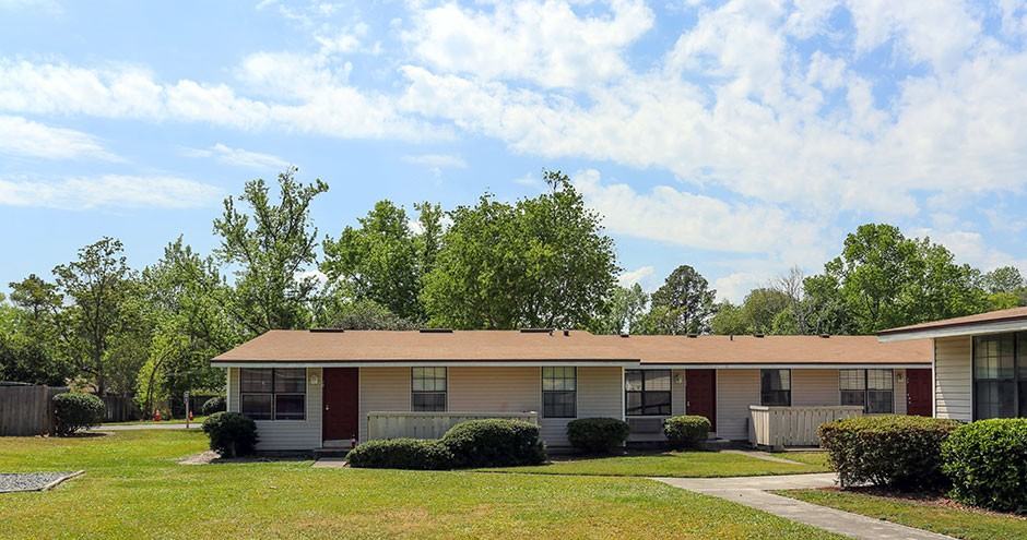 Stonewood - Photo 4 of 8