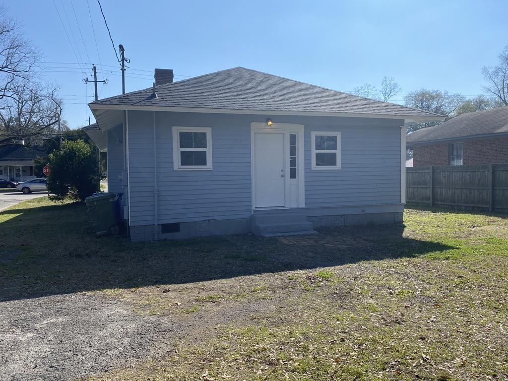 410 W Broad St - Photo 2 of 28