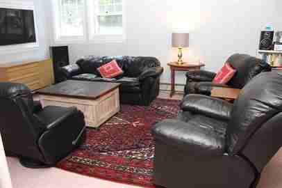 72 Sanborn Rd - Photo 3 of 35