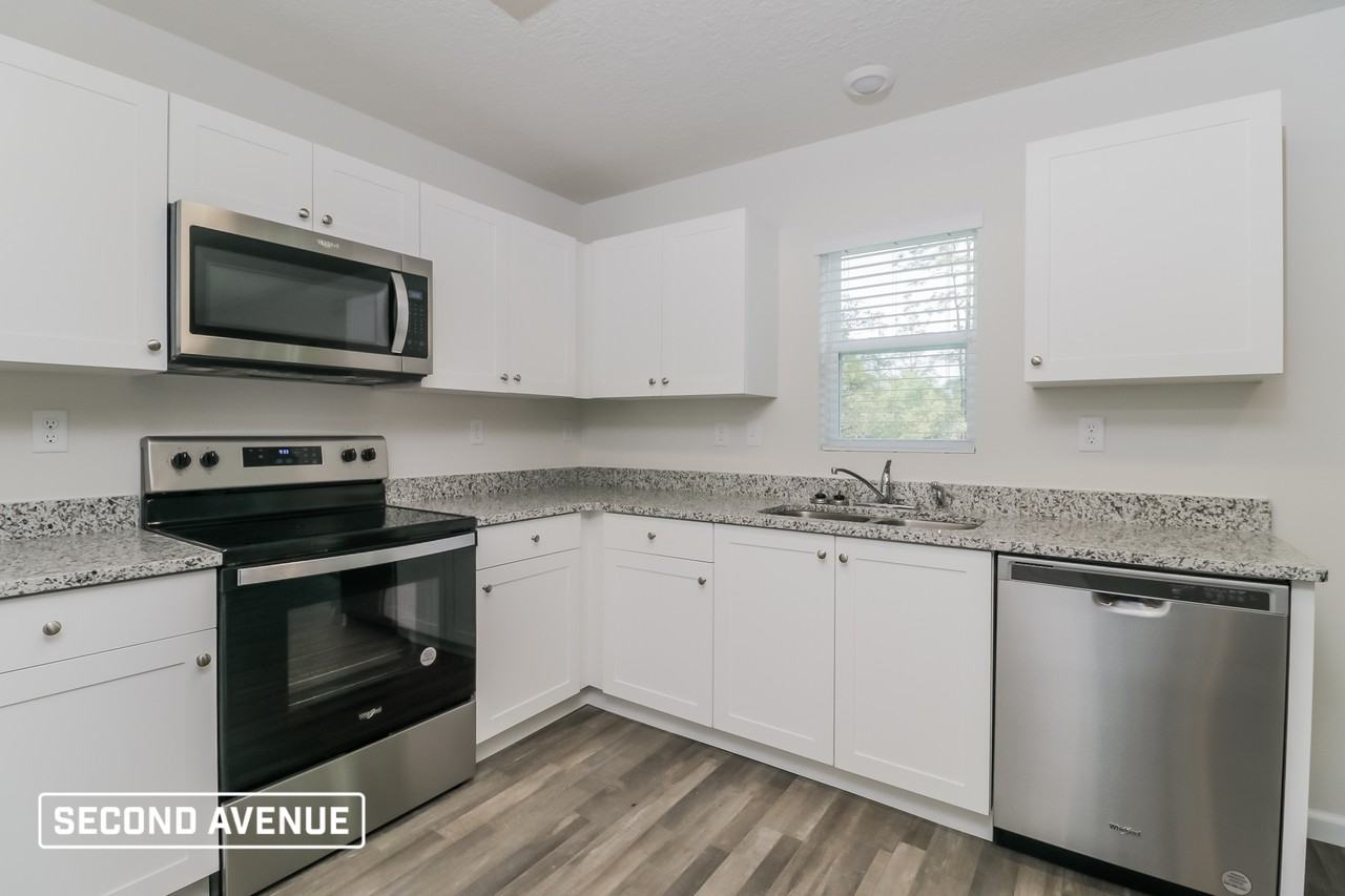 2315 W Striblin Dr - Photo 4 of 16