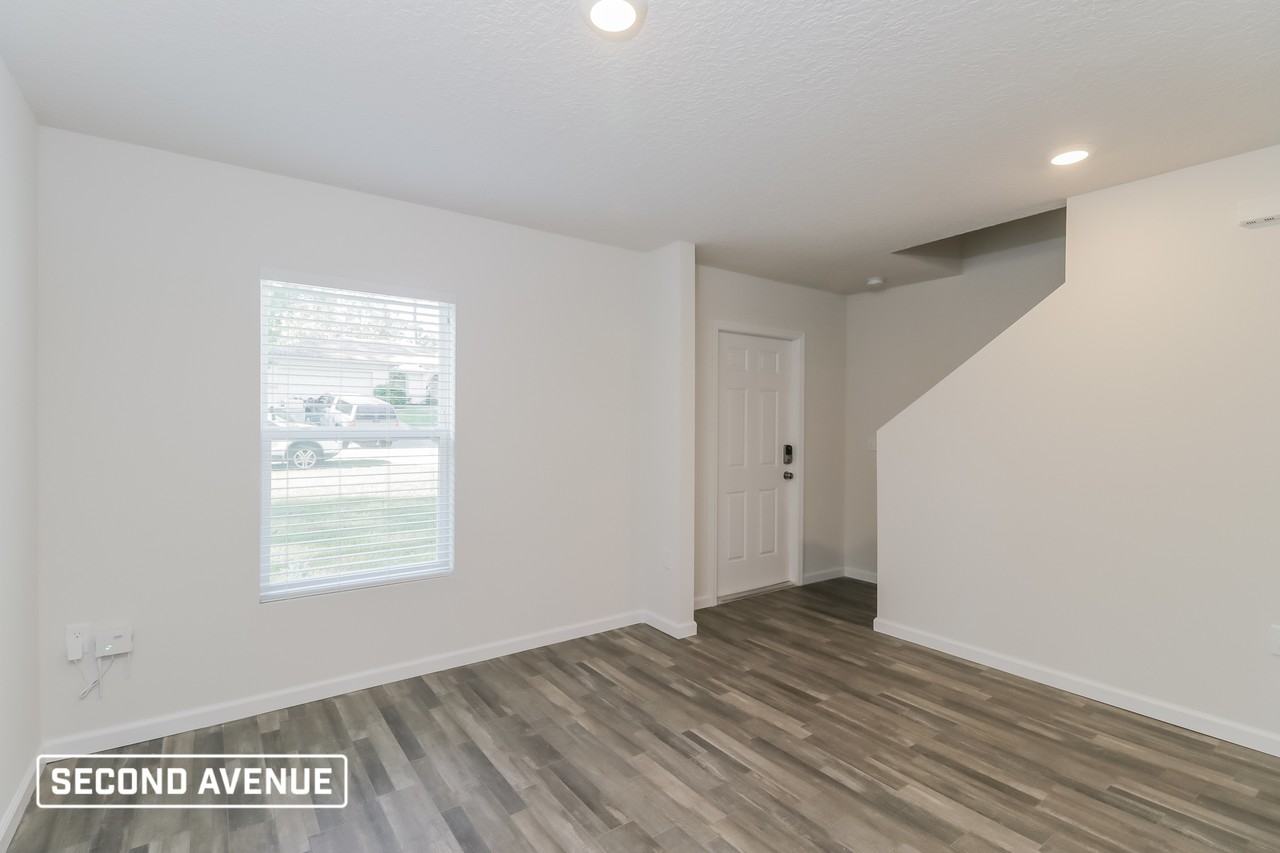 2315 W Striblin Dr - Photo 5 of 16