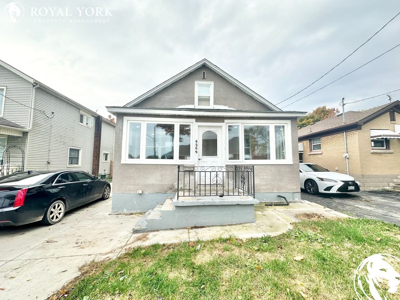 6269 Franklin Ave - Photo 2 of 50