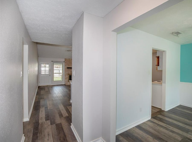 6230 Silver Leaf Dr - Photo 3 of 28