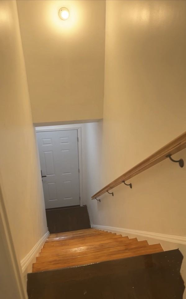 183 Berkeley Ave #2 - Photo 2 of 3