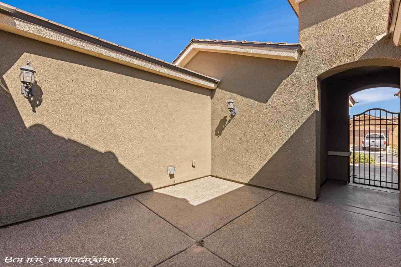 1405 Tannery Hts #NA - Photo 2 of 26