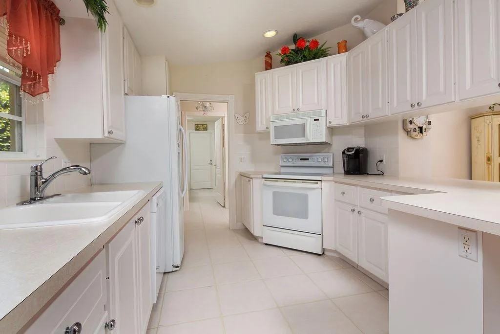 7524 Firenze Ln #NA - Photo 2 of 8