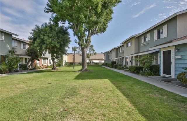 19864 Inverness Ln - Photo 2 of 19