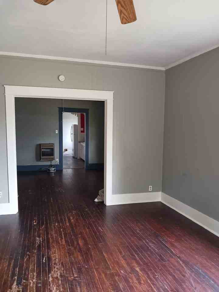 536 Peach St #A - Photo 3 of 17