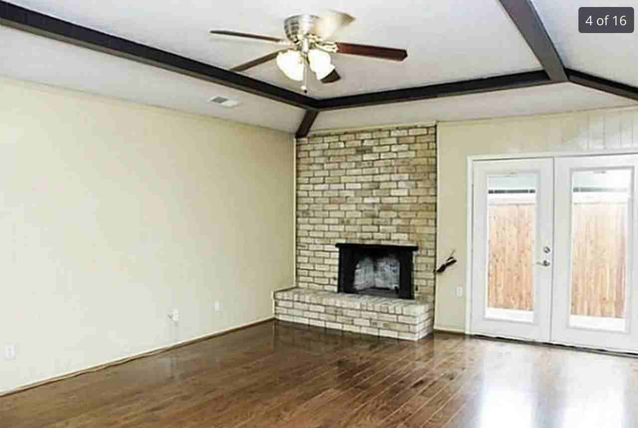 10526 Ravenscroft Dr #NA - Photo 3 of 14