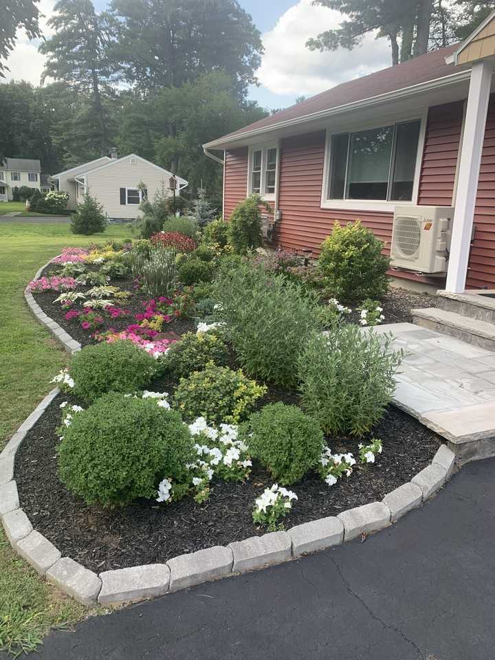 3 Shephard Ave #NA - Photo 2 of 46