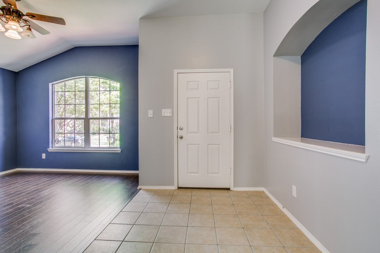 1101 Piedmont Dr #NA - Photo 3 of 23