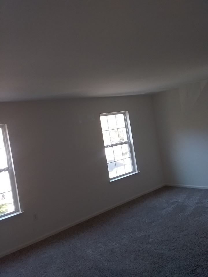 12 Esplanade Way #12 - Photo 2 of 18