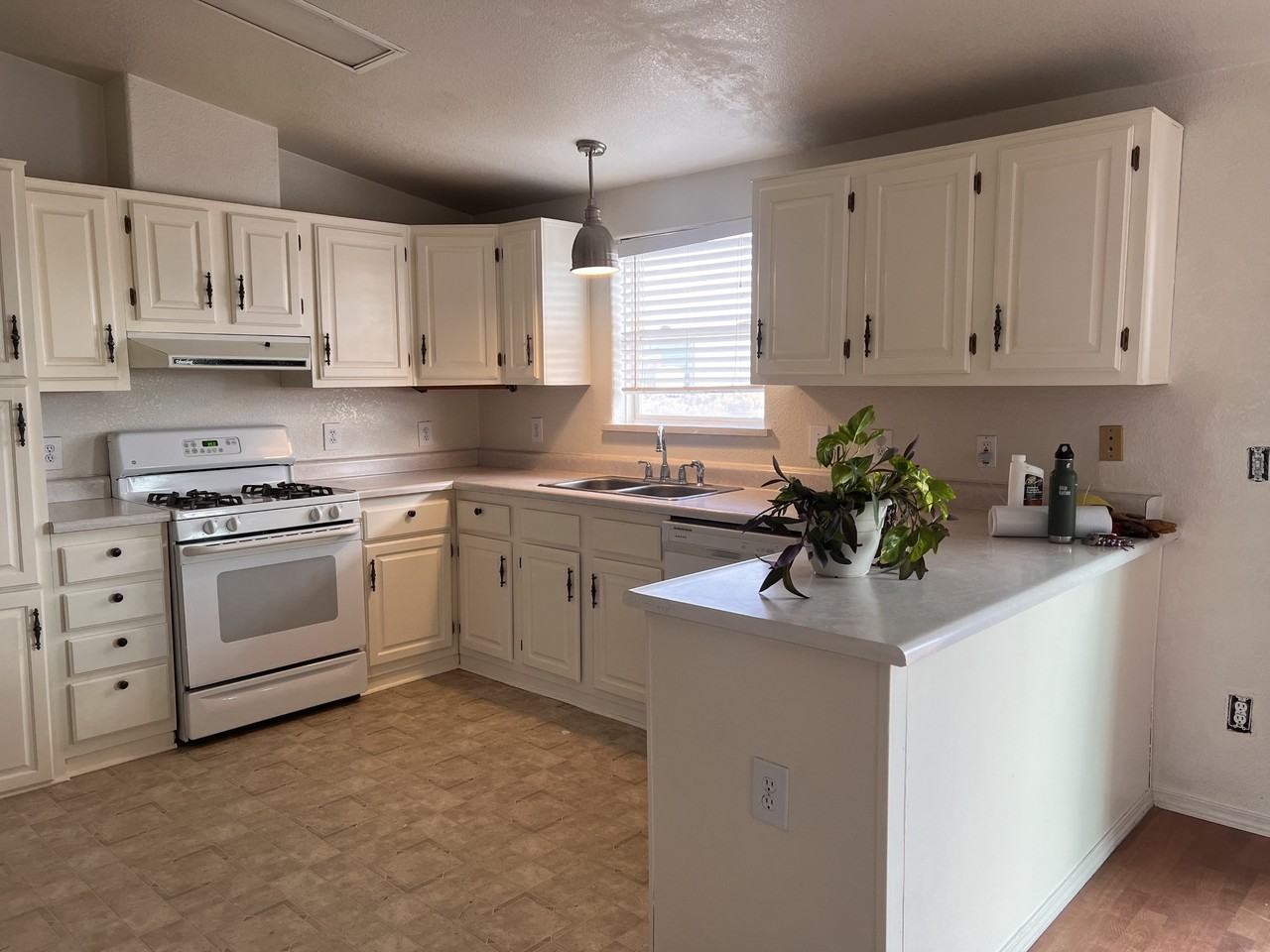 808 Abeyta Dr #NA - Photo 3 of 12