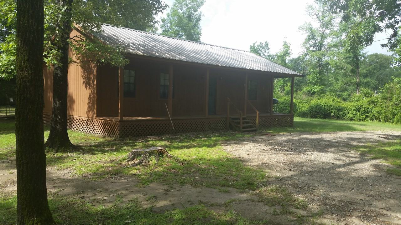 199 Rustic Ln - Photo 2 of 15