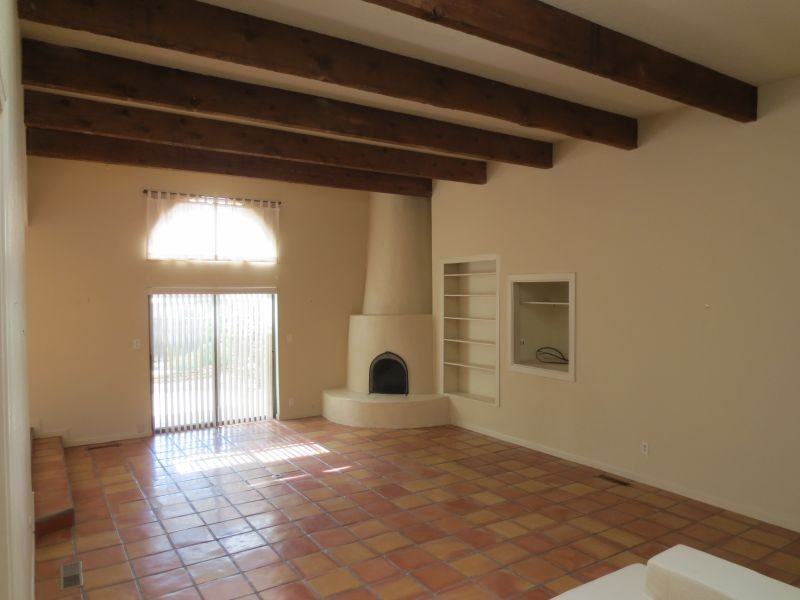 2115 Candelero St - Photo 2 of 12