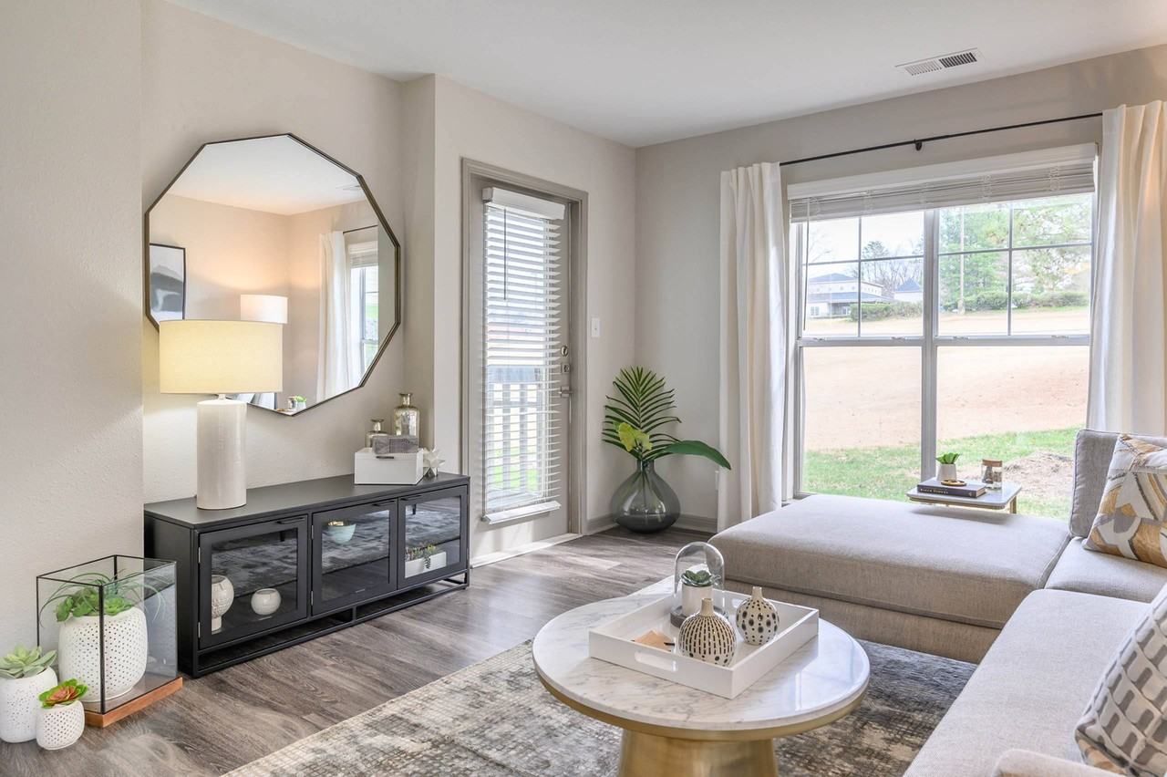 Ashford Green - Photo 5 of 14